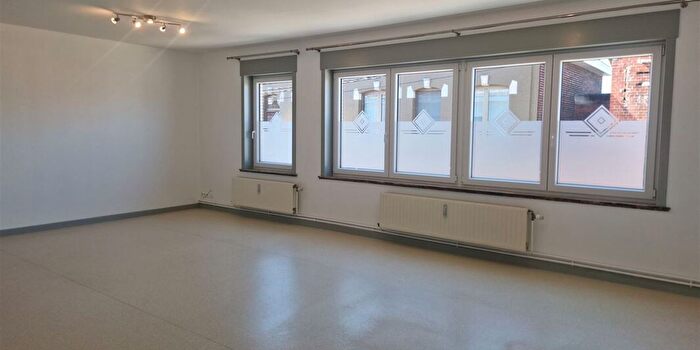 Appartement 3 pièces à louer à Rue des Écoles, Basècles