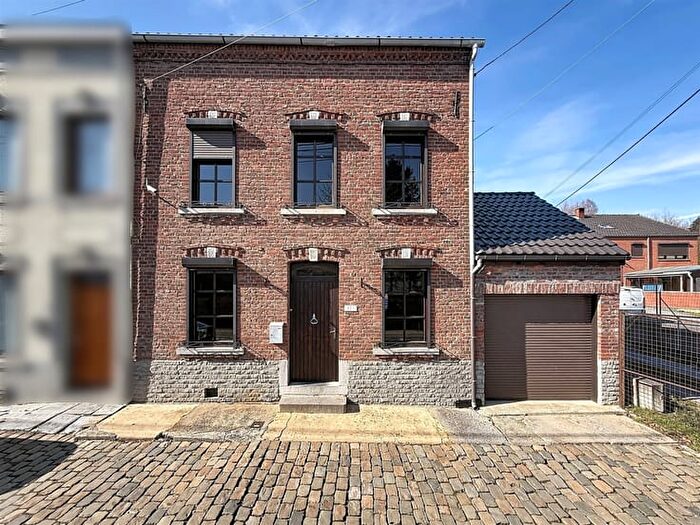 Maison 3 pièces à Avenue Paul Pastur, Bouffioulx, à vendre