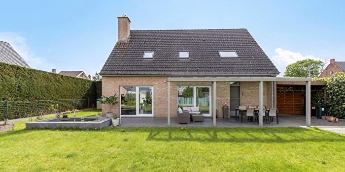 Oudstrijdersstraat, Nederename : Maison 3 pièces à vendre