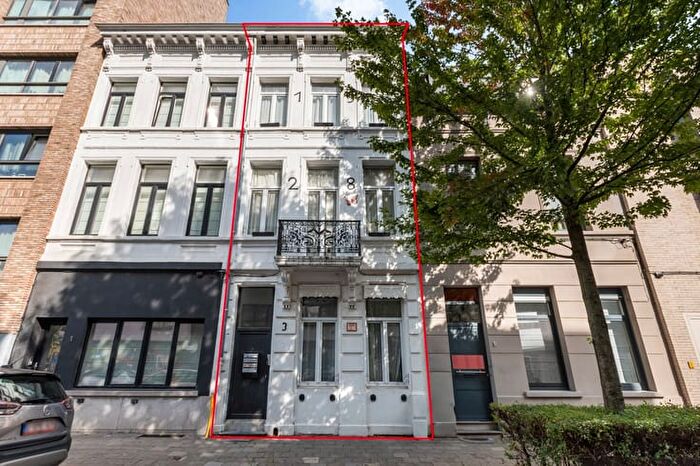 Maison 4 pièces à Duboisstraat, ANTWERPEN, à vendre
