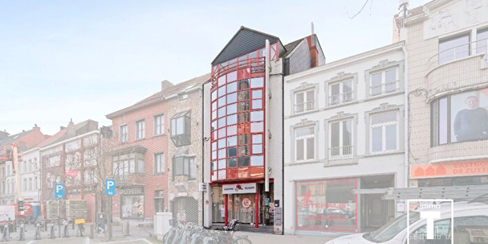 Markt, Eeklo : Maison 5 pièces à vendre