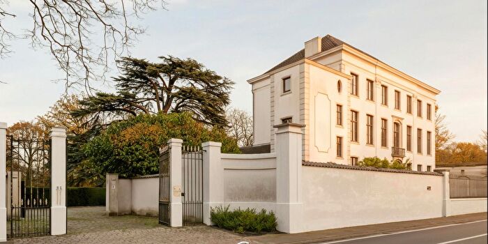 Maison 7 pièces à vendre - Koning Leopoldstraat, Lovendegem