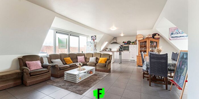 Appartement 3 pièces à vendre à Regentiestraat, Meulebeke