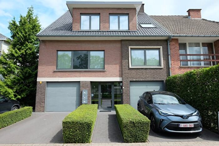 Olympialaan, SintTruiden : Appartement 12 pièces à louer