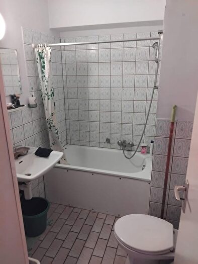 Appartement 4 pièces à vendre à Rue Dewez, Namur