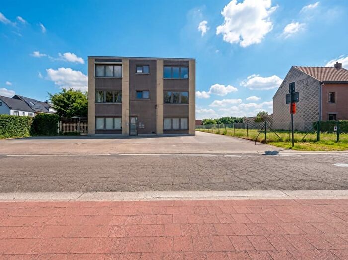 Hoogstraat, SINTNIKLAAS : Appartement 1 pièce à vendre
