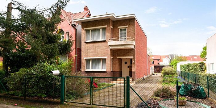 Maison 2 pièces à Magdalenalei, Brasschaat, à vendre