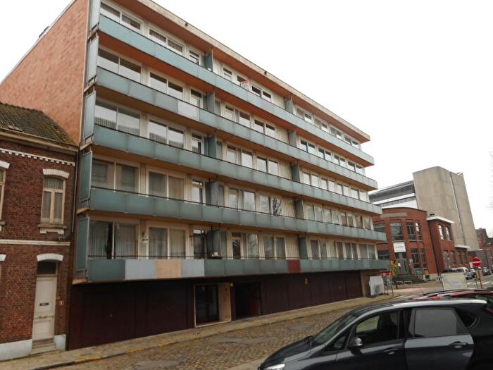 Rue Buisseret, Mons - Appartement 3 pièces à louer