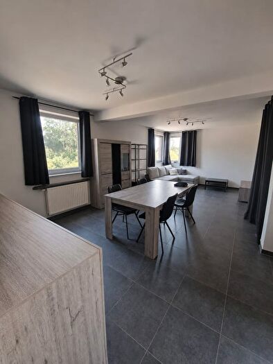 Chemin De Fruit, Fontainel'Évêque - Appartement 7 pièces à louer