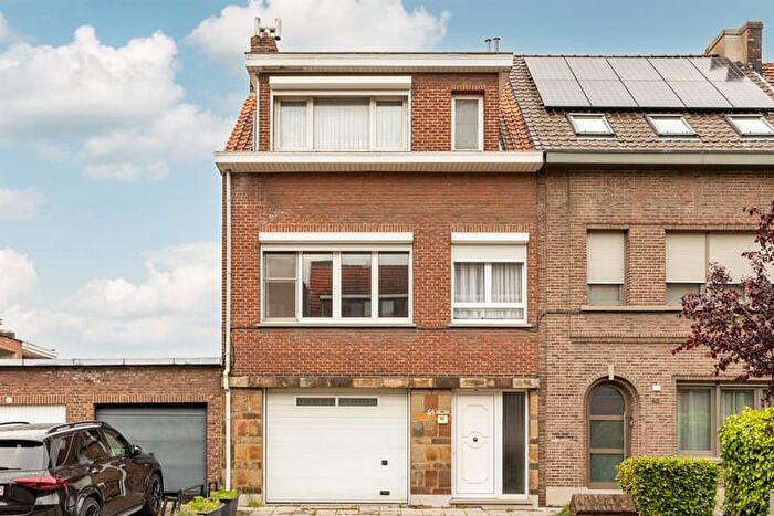 Maison 3 pièces à vendre à Gudrunlaan, MERKSEM
