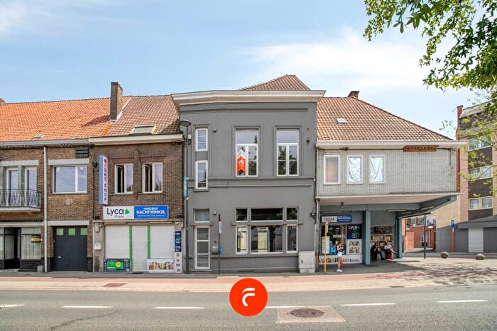 Maison 14 pièces à Gentsestraat, Harelbeke, à vendre