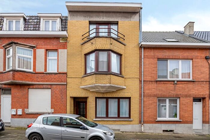 Koningin Astridstraat, Asse : Maison 4 pièces à vendre