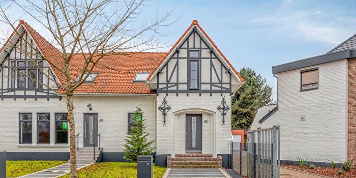 Felix Despastraat C, Genk : Maison 3 pièces à vendre