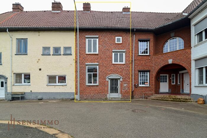 Maison 1 pièce à vendre à Eikenlaan, Genk