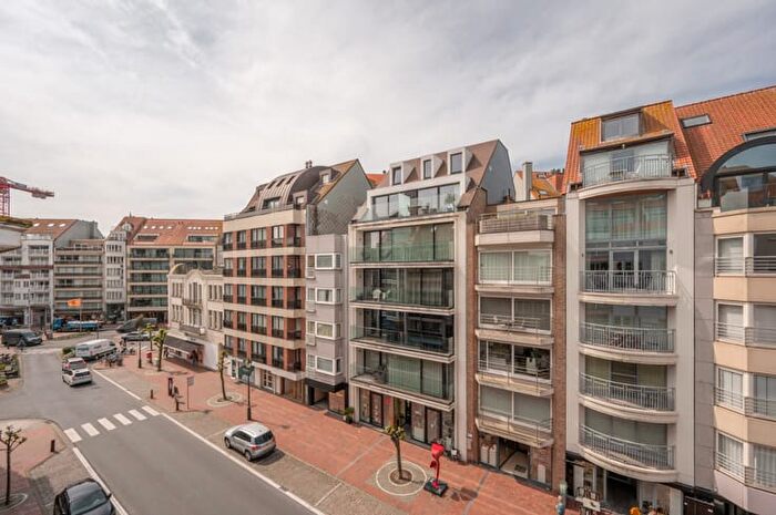 Duinviooltjesstraat, Knokke : Appartement 7 pièces à vendre