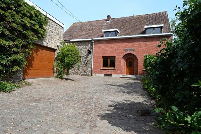 Maison 3 pièces à vendre - Rue des Blancs Curés, Ormeignies