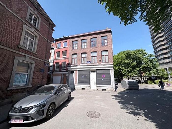 Maison 7 pièces à vendre à Rue Mathieu Polain, Liège