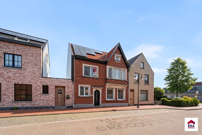 Maison 4 pièces à vendre à Kasteelstraat, Moerkerke