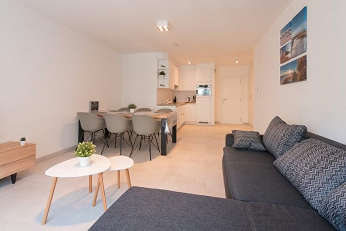 Appartement 2 pièces à vendre - Van Iseghemlaan, D