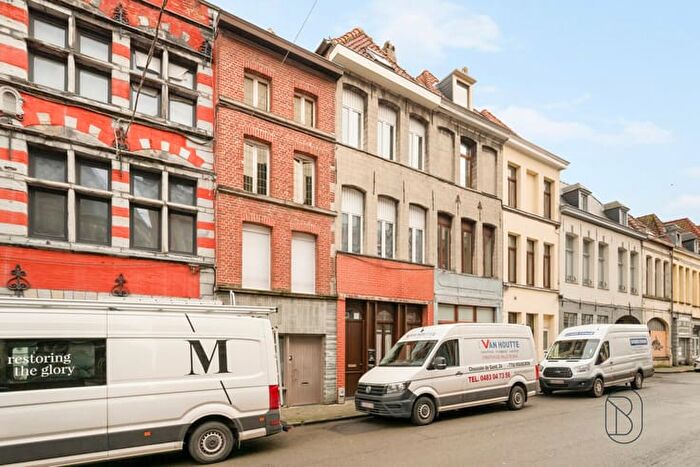 Maison 4 pièces à vendre - Rue SaintPiat, Tournai