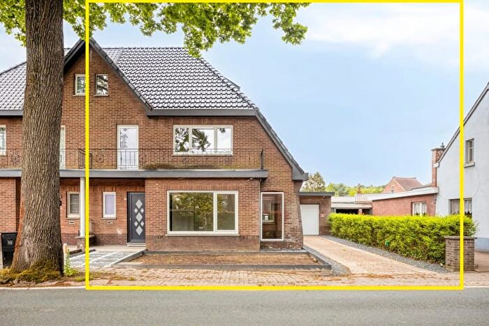 Maison 15 pièces à Bilzerweg, As, à vendre