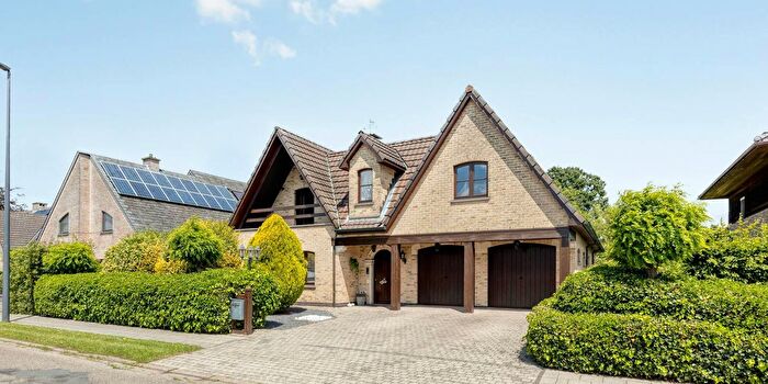 Maison 6 pièces à Merkezeel, Willebroek, à vendre