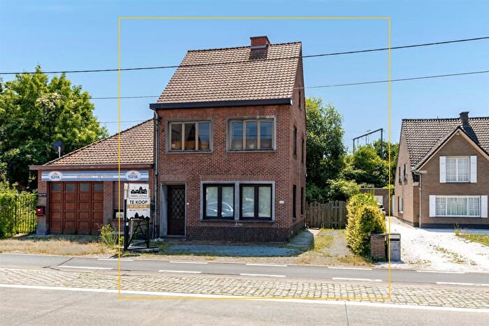 Maison 3 pièces à Brusselsesteenweg, MELLE, à vendre