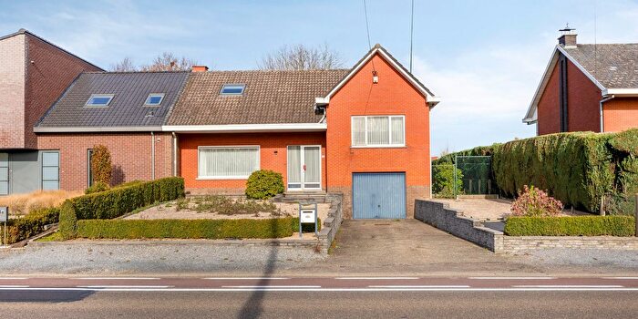 StTruidersteenweg, Hoepertingen : Maison 4 pièces à vendre