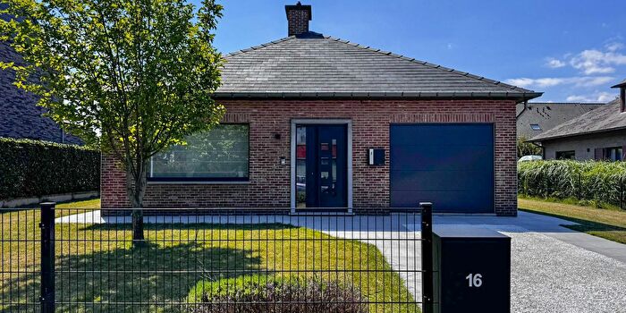 Maison 3 pièces à vendre à Alexander Farnèselaan, Melsele