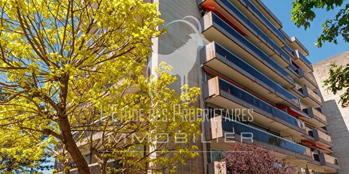 Appartement 1 pièce à vendre à Charleroi, Henegouwen